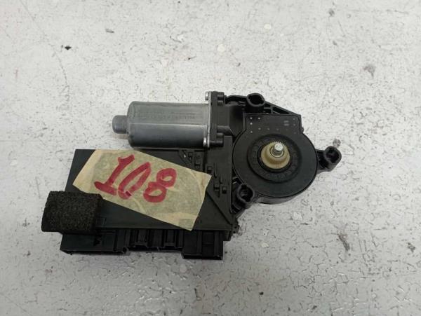 MOTEUR LEVE VITRE ARRIERE DROIT VW TOUAREG/ PORSCHE CAYENNE - Vue 2